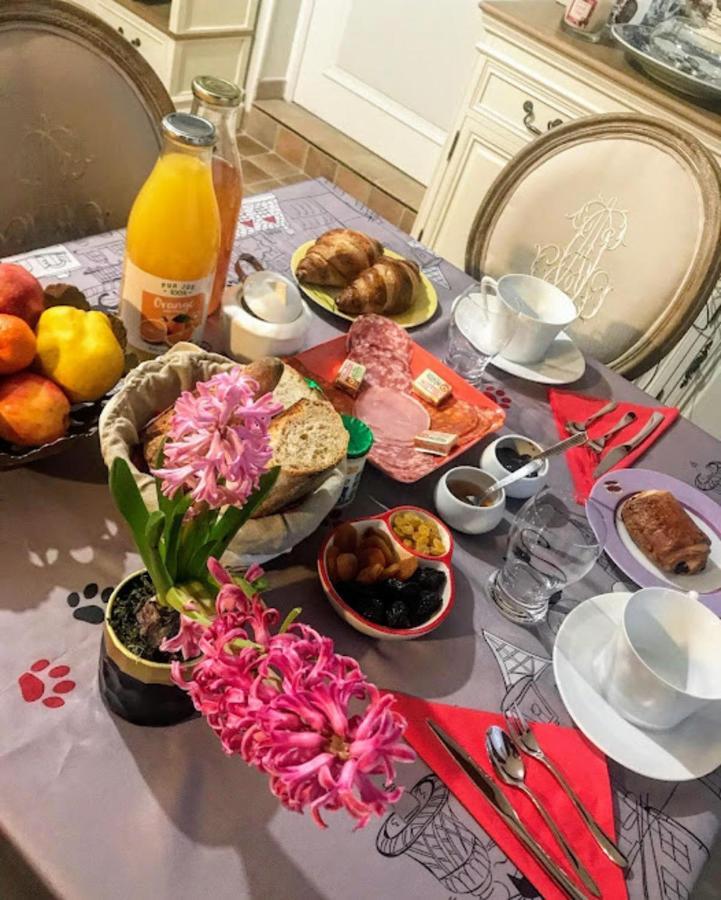 Bed and Breakfast La Tour Cachee Mortain-Bocage Екстер'єр фото