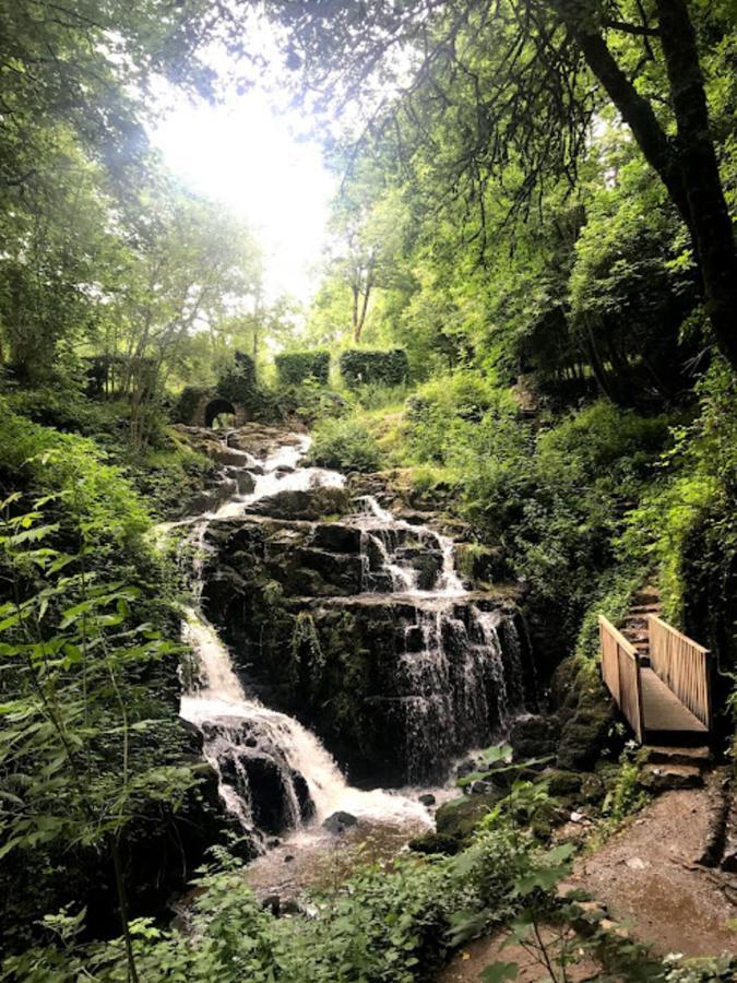 Bed and Breakfast La Tour Cachee Mortain-Bocage Екстер'єр фото